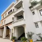 Super Hotel O Indira Nagar