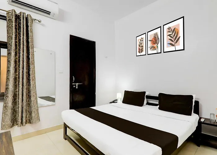 Super Hotel O Indira Nagar